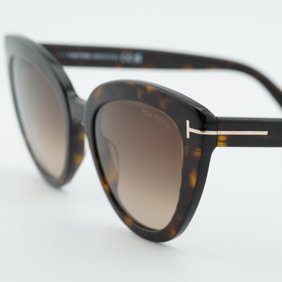 Tom Ford Izzi FT0845 52F Sunglasses Dark Havana Cat Eye Frame, Brown Lenses
